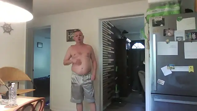 Snapshot of keiferkriss chatting on October 9, 4:16 pm keiferkriss online show from October 9, 4:16 pm