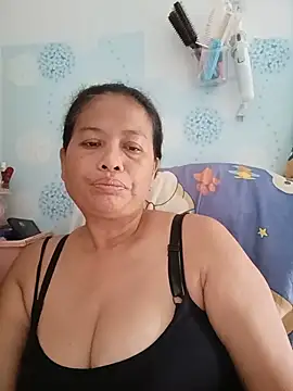 Snapshot of Fon_Bigboobs chatting on July 23, 5:38 am Fon Bigboobs online show from July 23, 5:38 am
