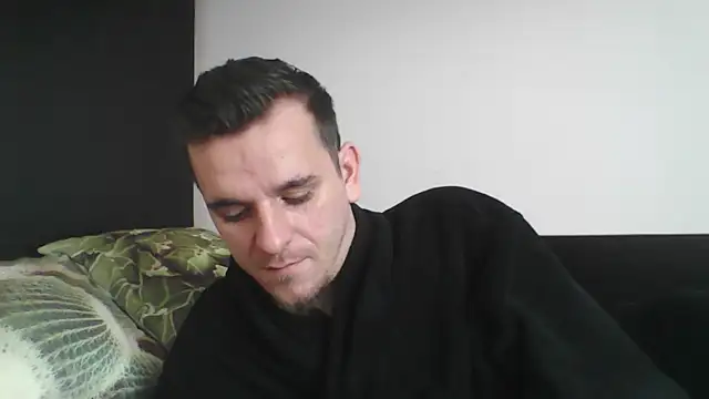 Huge cock22cm online show from February 14, 9:24 am