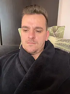 Huge cock22cm online show from March 15, 8:09 am