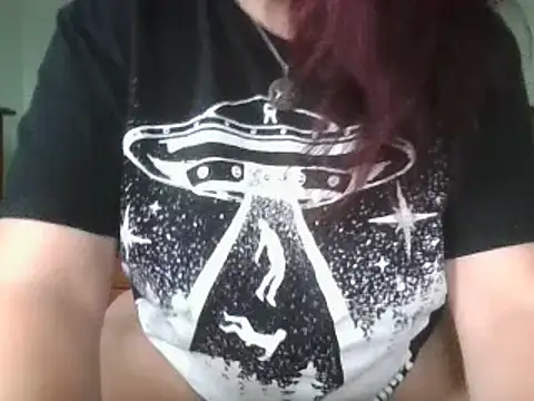 Snapshot of MissKisu chatting on October 13, 8:14 am MissKisu online show from October 13, 8:14 am