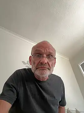 ShyDave81 online show from July 12, 4:42 pm
