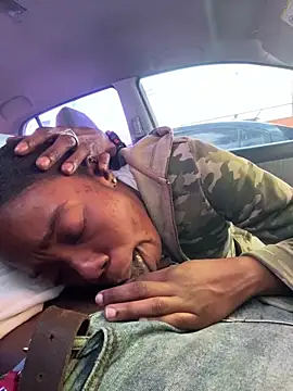 NillaMontana online show from January 10, 5:13 pm