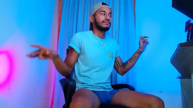 DanteSantoro online show from April 5, 12:24 pm