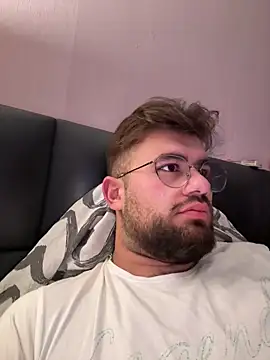 yxssxn24403 online show from October 10, 3:05 am