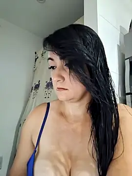 taalia online show from December 15, 10:26 pm