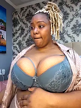 Snapshot of SexyRider8 chatting on November 27, 11:29 pm SexyRider8 online show from November 27, 11:29 pm