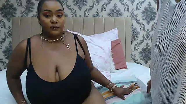 Snapshot of SexyRider8 chatting on January 12, 12:38 am SexyRider8 online show from January 12, 12:38 am