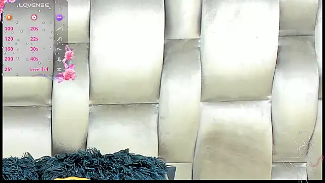 Snapshot of CamilaBenitez chatting on March 2, 11:28 am CamilaBenitez online show from March 2, 11:28 am