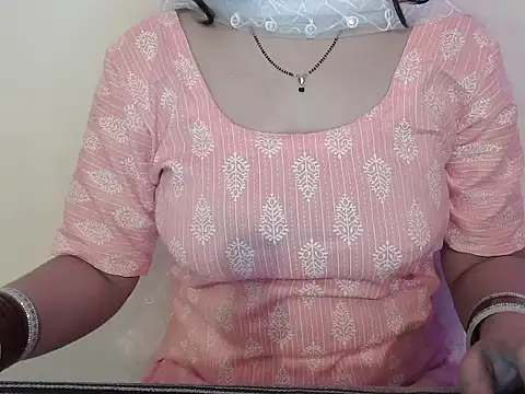 AMBIKA-MISHRA99 online show from November 2, 2:36 am