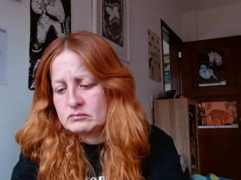 Snapshot of ViioletaMora chatting on May 17, 5:53 pm ViioletaMora online show from May 17, 5:53 pm