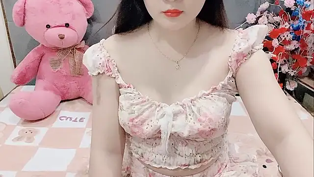 Funikio online show from December 3, 2:04 pm