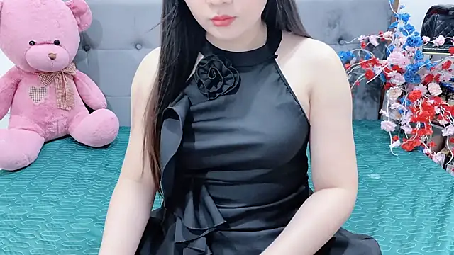 Funikio online show from April 13, 2:39 am