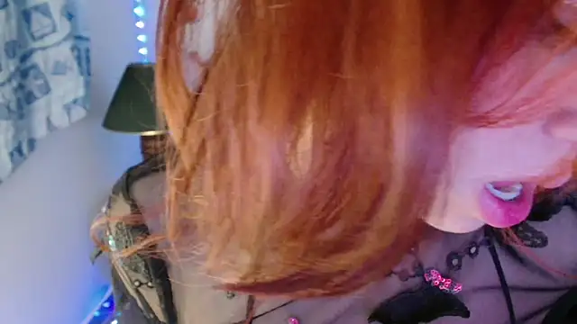 Aylinn diaz online show from January 8, 11:23 am