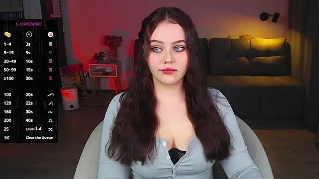 Snapshot of sensual_me chatting on March 14, 4:40 pm sensual me online show from March 14, 4:40 pm