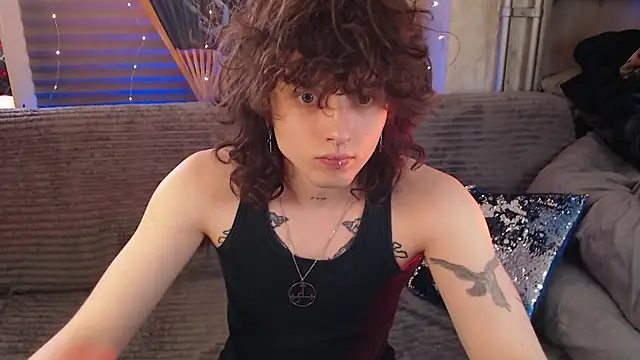 axxxturel online show from April 12, 2:11 pm