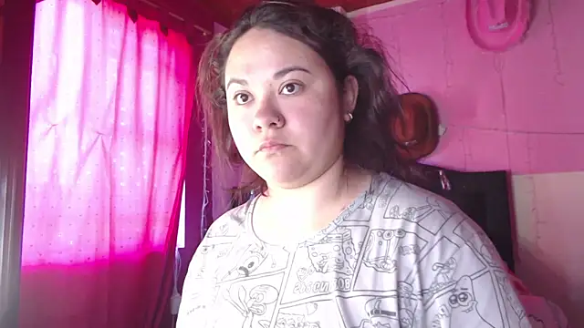 Snapshot of NikkiRous_ chatting on February 9, 1:15 pm NikkiRous online show from February 9, 1:15 pm