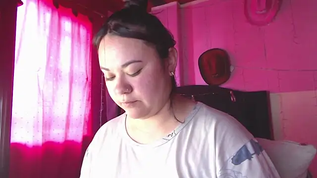 Snapshot of NikkiRous_ chatting on February 26, 7:13 pm NikkiRous online show from February 26, 7:13 pm