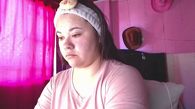 Snapshot of NikkiRous_ chatting on February 28, 12:28 pm NikkiRous online show from February 28, 12:28 pm