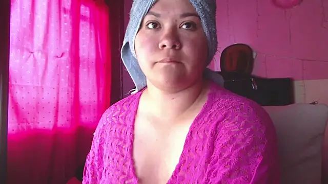 Snapshot of NikkiRous_ chatting on March 19, 12:09 pm NikkiRous online show from March 19, 12:09 pm