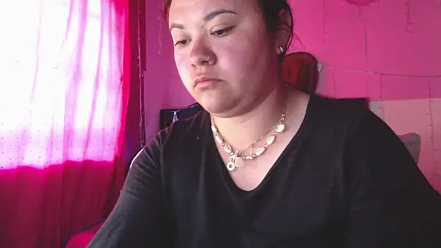 Snapshot of NikkiRous_ chatting on March 22, 3:26 pm NikkiRous online show from March 22, 3:26 pm