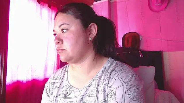 Snapshot of NikkiRous_ chatting on March 26, 4:56 pm NikkiRous online show from March 26, 4:56 pm