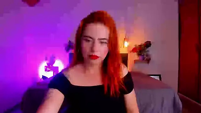Snapshot of Dulce_charlottee chatting on February 2, 4:00 pm Dulce charlottee online show from February 2, 4:00 pm