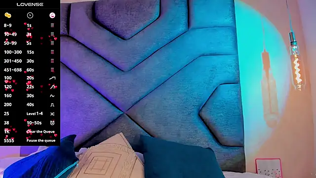 AilishBenson online show from November 6, 7:26 pm