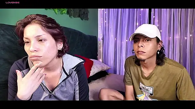 KokoAndRin online show from January 13, 9:42 pm