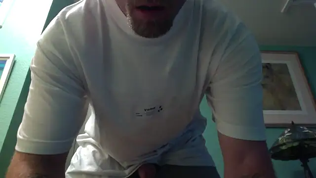 BIGWHITECOCKDOC36 online show from October 1, 11:33 pm