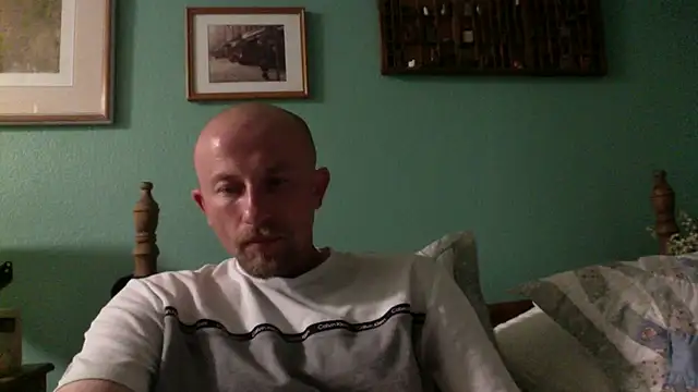 BIGWHITECOCKDOC36 online show from October 19, 11:00 am