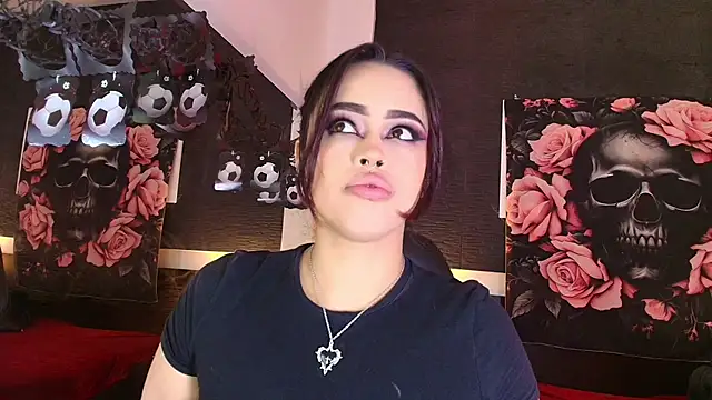 Snapshot of EvaaFoxxy1 chatting on July 1, 11:56 am EvaaFoxxy1 online show from July 1, 11:56 am