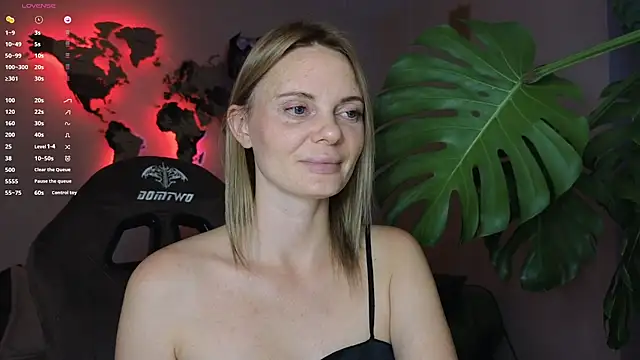 Snapshot of Sam_Klaus chatting on October 8, 9:12 pm Sam Klaus online show from October 8, 9:12 pm