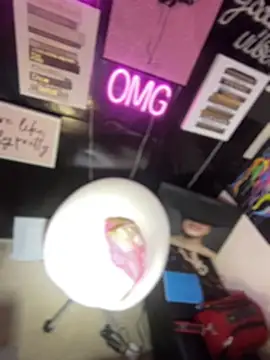 Snapshot of SarahStarr2020 chatting on February 22, 4:30 pm SarahStarr2020 online show from February 22, 4:30 pm