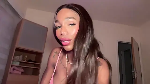 Snapshot of _lizsamantha chatting on July 14, 3:33 am lizsamantha online show from July 14, 3:33 am