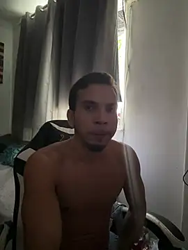 privpunhetinha01 online show from February 13, 6:15 pm