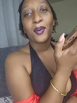Snapshot of CarlaBeckky chatting on June 3, 5:29 pm CarlaBeckky online show from June 3, 5:29 pm