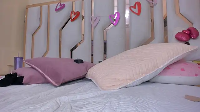 TifanyChill online show from February 21, 10:59 pm