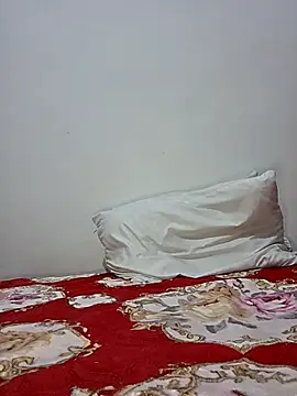Snapshot of altinya chatting on May 6, 12:30 am altinya online show from May 6, 12:30 am