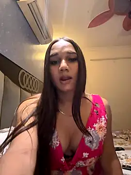 Snapshot of YourAnya chatting on November 11, 7:58 pm YourAnya online show from November 11, 7:58 pm