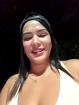 Snapshot of camiysebas21 chatting on May 19, 1:56 am camiysebas21 online show from May 19, 1:56 am