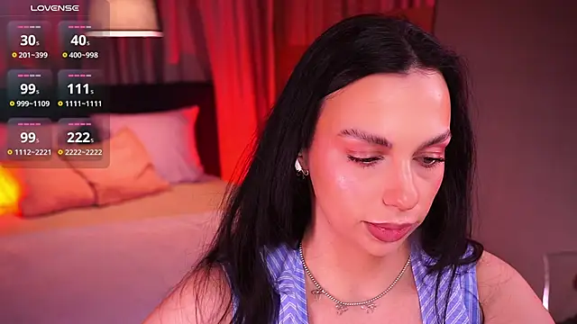 LunaNight online show from February 23, 8:39 pm