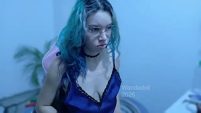 Snapshot of WandaDoll chatting on June 10, 12:15 pm WandaDoll online show from June 10, 12:15 pm