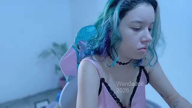 Snapshot of WandaDoll chatting on June 11, 12:14 pm WandaDoll online show from June 11, 12:14 pm