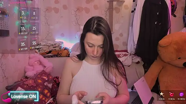 Lilly Black88888 online show from February 12, 8:15 pm