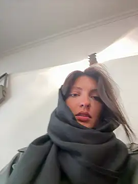 Snapshot of BabeRainbow chatting on February 5, 9:04 am BabeRainbow online show from February 5, 9:04 am