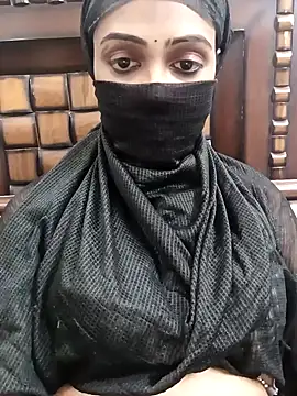 Snapshot of Yours-Bebo chatting on January 8, 7:03 pm Yours-Bebo online show from January 8, 7:03 pm