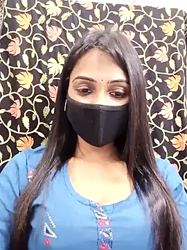 Snapshot of Yours-Bebo chatting on February 18, 9:43 am Yours-Bebo online show from February 18, 9:43 am