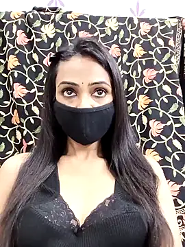 Snapshot of Yours-Bebo chatting on March 5, 8:21 am Yours-Bebo online show from March 5, 8:21 am