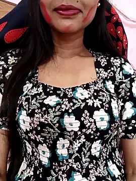 Snapshot of Yours-Bebo chatting on March 14, 5:16 am Yours-Bebo online show from March 14, 5:16 am